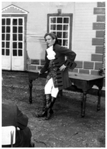 1964 She Stoops to Conquer